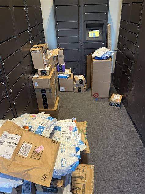 uri mailroom